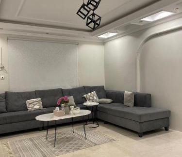 Hera Street Apartment | شقه في حي الربوه قريبه من المطار ووسط جده