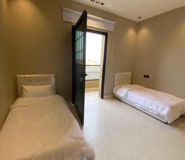 Riyadh Apartment | عقارات ذا لاين 8b