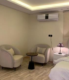 Ghirnatah Apartment | غرفه بحمام