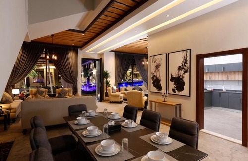 Riyadh Villa | فلل لاكاسا الفندقية