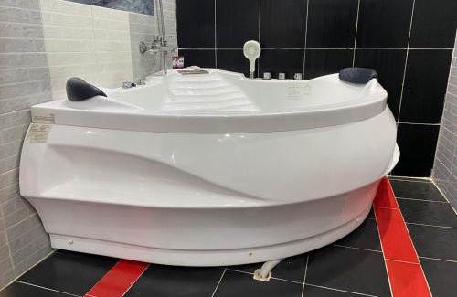 Turaif Hotel | فندق حامد مدوح الحازمي الفندقية