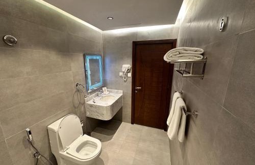 Umm Lajj Hotel | فندق حياة تاون املج 1