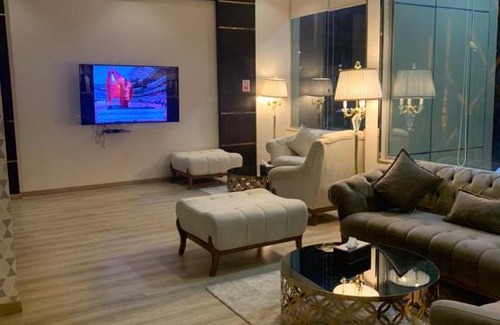 Hafr Al Batin Hotel | فندق دولف الحفر