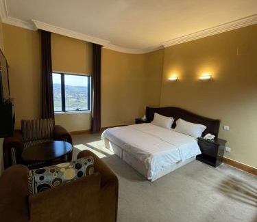 Sarat Abidah Hotel | فندق زهوان للضيافة السياحي