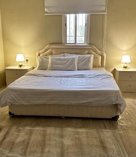 Taif Villa | فيلا أنيقه بواجهه زجاجية ومجلس كبير