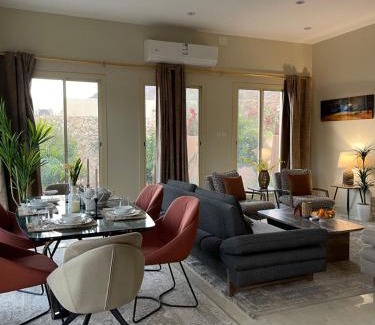 AlUla Villa | فيلا بمزرعة