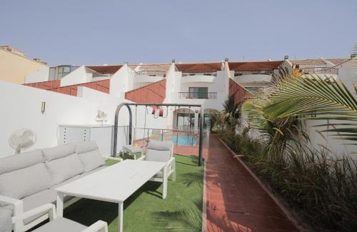 Durrat Al-Arous Ski Chalet | فيلا درة العروس