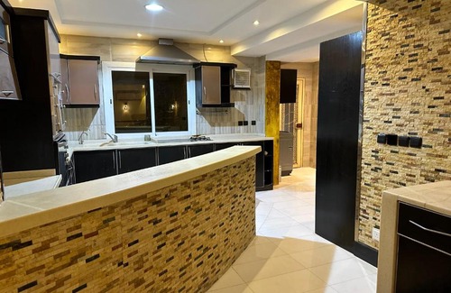 Al Murjan Villa | فيلا مكونه من دور ارضي باقرب من الكرنيش جدة