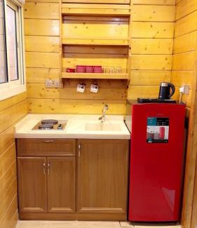 Al Riyadh Ski Chalet | كوخ النزل الأوروبي