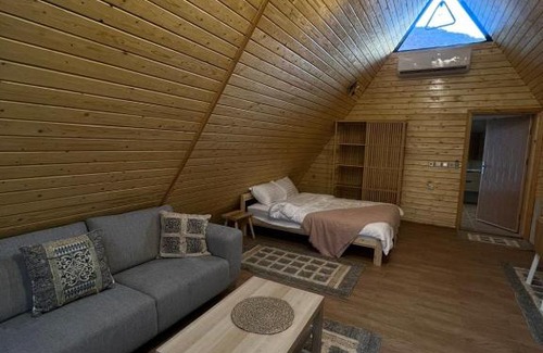 AlUla House | كوخ ساره الريفي