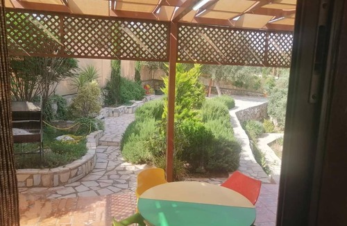 Seeb Ski Chalet | مزرعه الاحلام