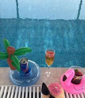 Falaj al Moalla Ski Chalet | مزرعه فلج المعلا