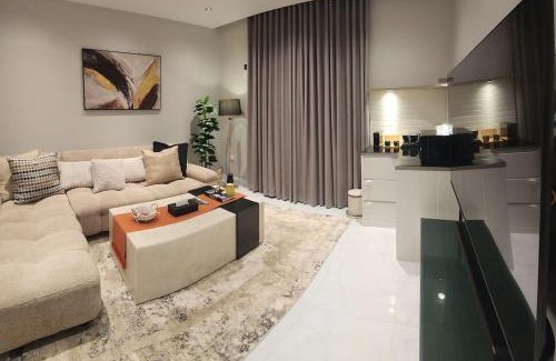 Al Wahah Apartment | مسكن فاخر غرفتي جلوس ونوم بسندس