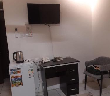 Mecca House | مكة المكرمة غرف عائلية فندق بجوار الحرم تخفيضات للمجموعات ناحية برج الساعة Makkah room in HOTEL near ALHARAM Multiple ROOM