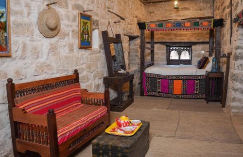 Taqah Hotel | نزل كوفان التراثي Koofan Heritage Lodge deluxe queen room