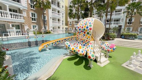 Na Chom Thian Apartment | คอนโดสวนน้ำเซเว่นซี2