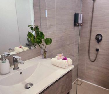 Kram Apartment | ทีพักติดหาดแหลมแม่พิมพ์Mantra Condo Rayong