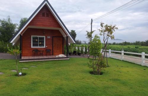 Suan Phueng Resort | บ้านน้ำผึ้ง