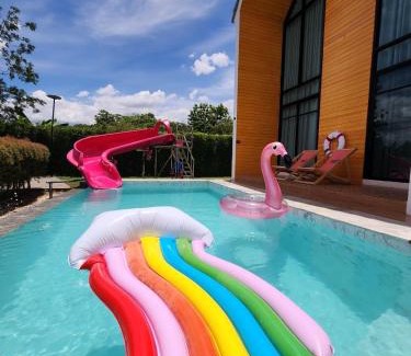 Pong Ta Long Villa | บ้านพูลวิลล่าเขาใหญ่ The Overflow