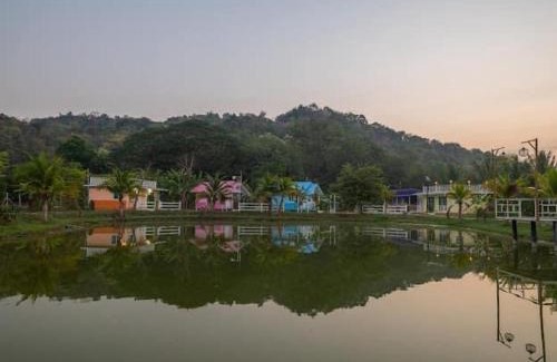 Pak Tho Cabin | บ้านไร่อรทัย ราชบุรี
