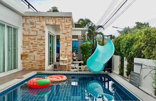Hua Hin Villa | ลิตเติ้ล2 หัวหิน พูลวิลล่า Little2 Hua-Hin Pool Villa