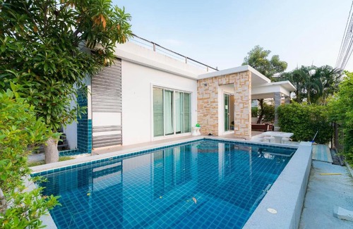 Hua Hin Villa | ลิตเติ้ล2 หัวหิน พูลวิลล่า Little2 Hua-Hin Pool Villa