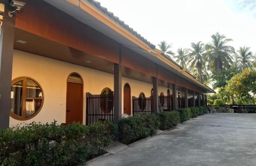 Khlong Wan Resort | ศรีสุภาวดีรีสอร์ท-Srisupawadee resort