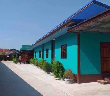 Ban Phu Apartment | ห้องพักแม่มณี