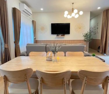 Khlong Yai House | อุ่นไอเล Pool Villa Trat