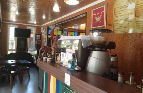 Amphawa House | เฟื่องฟูโฮมสเตย์ ตลาดน้ำท่าคา อัมพวา