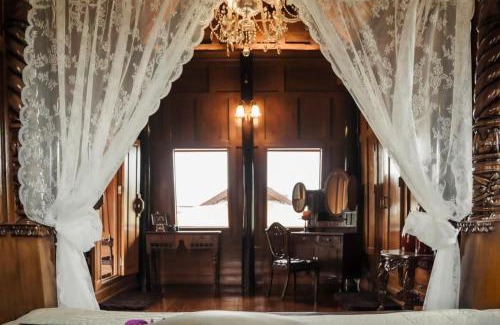 Bueng Kum House | เรือนไทยพราวพิมาน Proudpiman Thai House