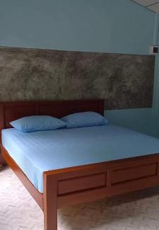 Khao Yoi House | โรงแรมบ้านนก