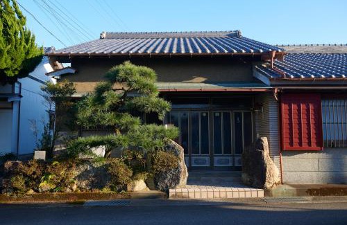 Shimosato House | 一棟貸自炊可-海辺の古民家で楽しむ昭和ライフ-熊野古道歩きの拠点に-Wi-Fi-駐車場2台無料