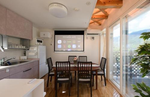 Gora House | 和光荘 Harmonious Light South