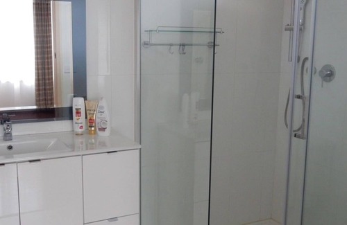 Glen Waverley House | 安静舒适的4房别墅 4 bedroom beautiful and cozy house