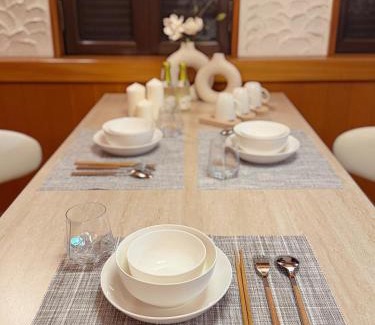 Asakusa Villa | 桜の川 和風の別荘 駅にとても近い 2-14人丨Japanese style villa, very close to Asakusa, 2-14 people