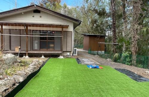 Ogano-machi House | 森のプチ別荘チチブンブン