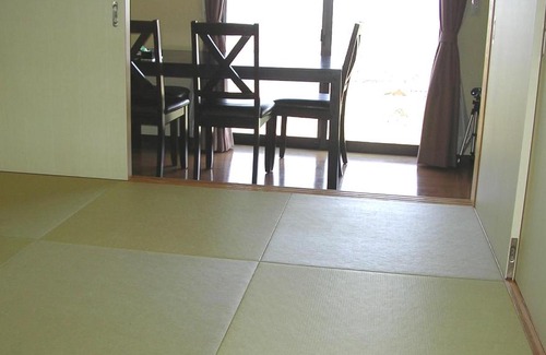 Toyama House | 民泊コスモス