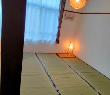 Minato Apartment | 波除ハイツ
