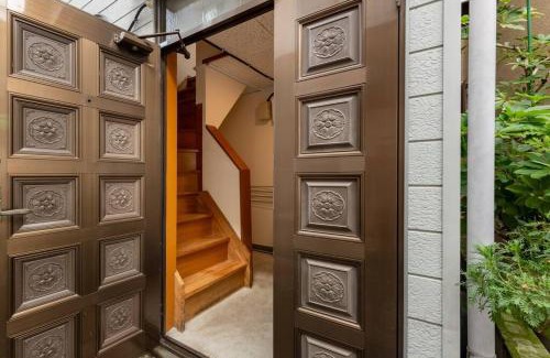 Sasazuka Apartment | 笹塚2丁目戸建て