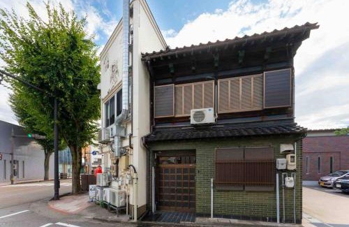 Kanazawa Apartment | 金沢駅から徒歩5分！一軒家貸し切り