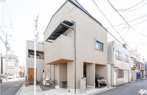 Nishinari Villa | 青嵐居 天王寺難波近く 無料駐車2台OK 一戸建て貸切最大13名ok 家族旅行最適