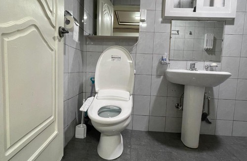 Nam-gu Apartment | 하우스오브겔러리-휴201옥상바베큐가능