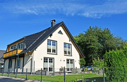 Zirkow Apartment | 01 Ferienappartement zur Granitz with balcony - Ferienwohnungen zur Granitz mit