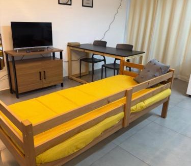 Funcionarios Apartment | 04 Apartamento com area privativa, cozinha, vaga, máquina de lavar, Savassi