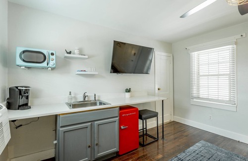 Chattanooga Cabin | 06: The Mollino Room - A PMI Scenic City Vacation Rental