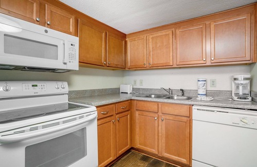 Garden City Condo | 0610 Waters Edge Resort 1 Bedroom Condo by RedAwning