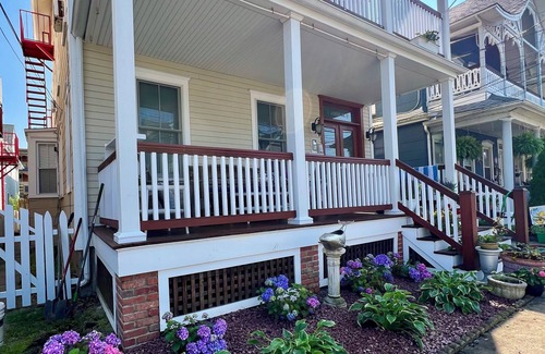 Ocean Grove House | 1.5 blocks to beach, sleeps 4, front porch & beach passes! Charming & spacious
