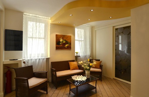 Centro Storico Bed & Breakfast | *1*7*4* Via Roma