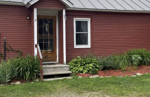 Weston Apartment | 1 BDR Apt., Pond, 1000 Mbps WIFI, House Generator